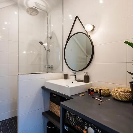 Апартаменты L'atelier Keyweek Vintage Duplex With Parking Center *